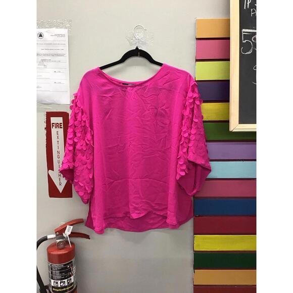 Dennis Basso Tops - Dennis basso woven top with Paulette sleeves medium magenta burst new QVC